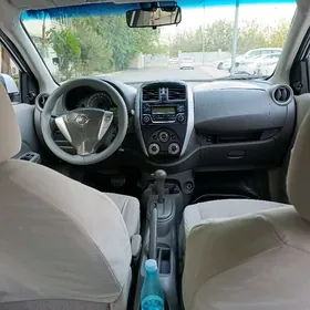 Nissan Sunny 2014
