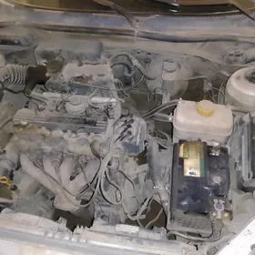 Daewoo Leganza 1998