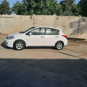 Nissan Versa 2009