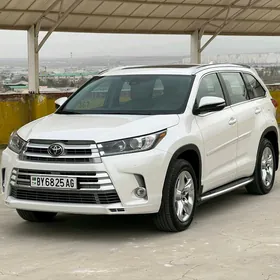 Toyota Highlander 2019