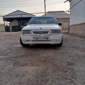 Opel Vectra 1992