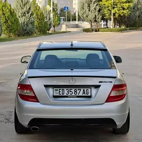 Mercedes-Benz C350 2008