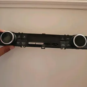 2021 Highlander klimat pribory