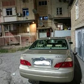 Toyota Avalon 2002