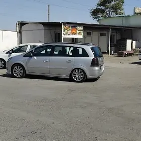 Opel Zafira 2005
