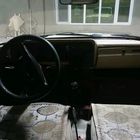Lada 2107 2000