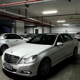 Mercedes-Benz E350 2010