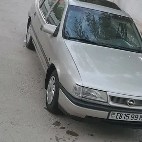Opel Vectra 1992