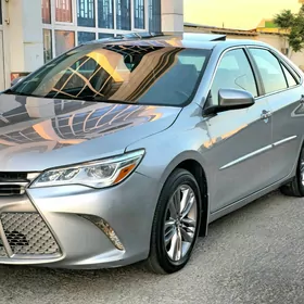 Toyota Camry 2016