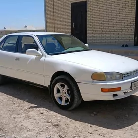 Toyota Camry 1992