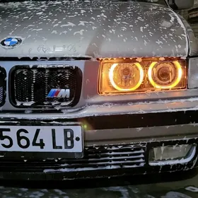 BMW 320 1993