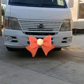 Nissan Urvan 2008