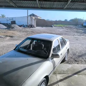 Opel Astra 1990