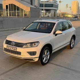 Volkswagen Touareg 2014