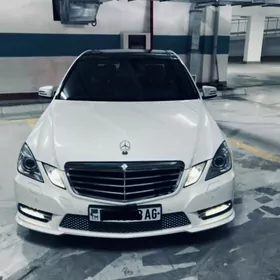 Mercedes-Benz E350 2012