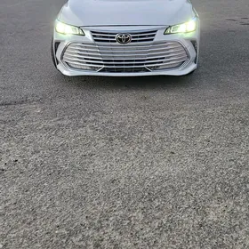Toyota Avalon 2019