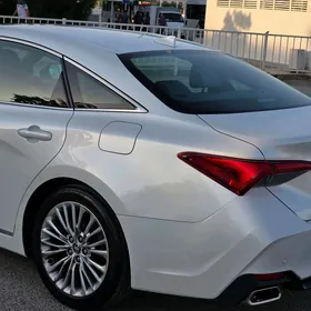 Toyota Avalon 2021
