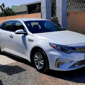 Kia Optima 2019