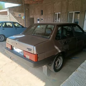 Lada 21099 2003