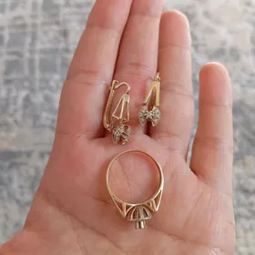 gyzyl gulakhalka kamplekt