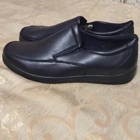 туфли/ kòwùş