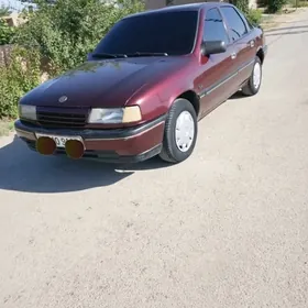 Opel Vectra 1989