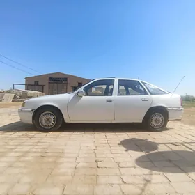 Opel Vectra 1990
