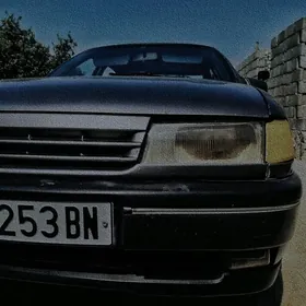 Opel Vectra 1990