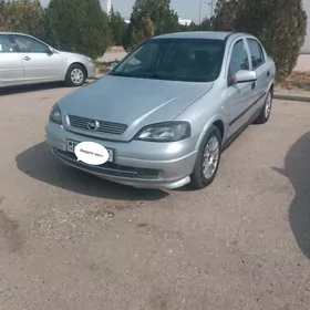 Opel Astra 2000