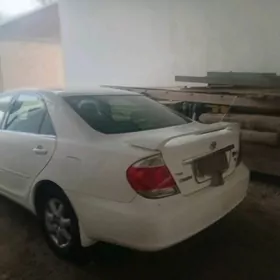 Toyota Camry 2002