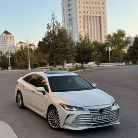 Toyota Avalon 2022