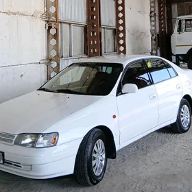 Toyota Corona 1992