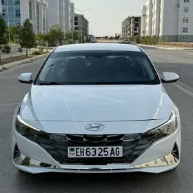 Hyundai Elantra 2021