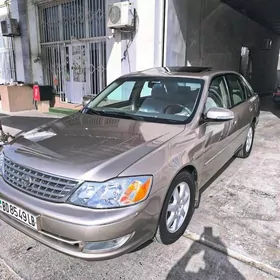 Toyota Avalon 2000