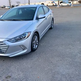 Hyundai Elantra 2018