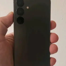 s24