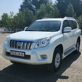 Toyota Land Cruiser Prado 2012
