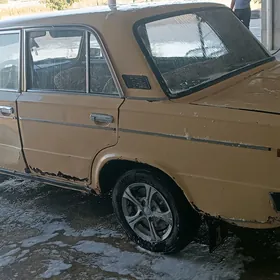 Lada 2106 1986