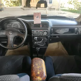 Opel Vectra 1993
