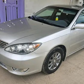 Toyota Camry 2005