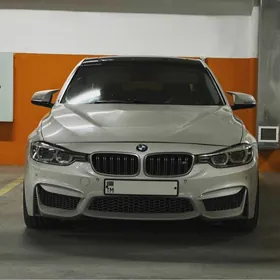 BMW F30 2013
