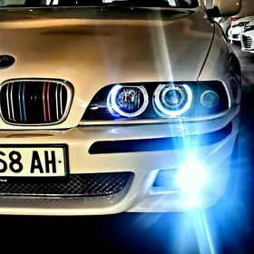 BMW E39 2000