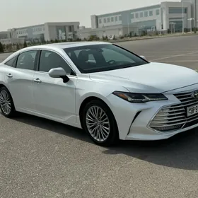 Toyota Avalon 2022
