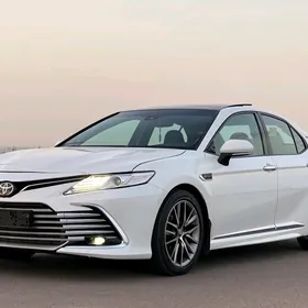 Toyota Camry 2018