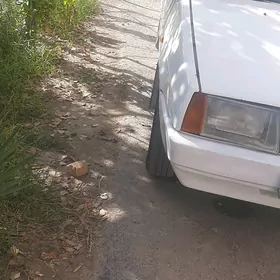 Lada 21099 2000