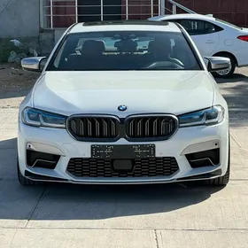 BMW 540 2022