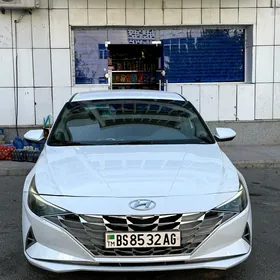 Hyundai Elantra 2021