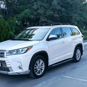 Toyota Highlander 2018