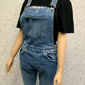 Джинсовые комбинезоны