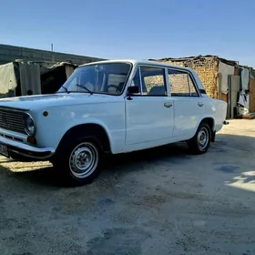 Lada 2104 1988